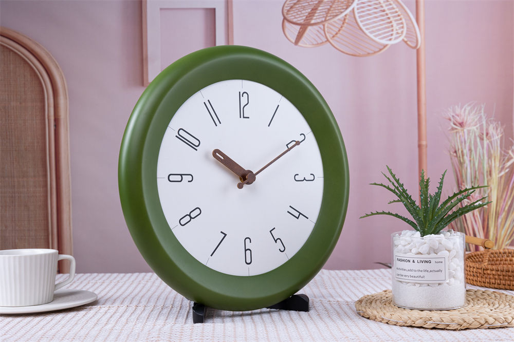 Eco-Friendly Solid Wood Frame Wall Clock – Modern Wooden Home Decor