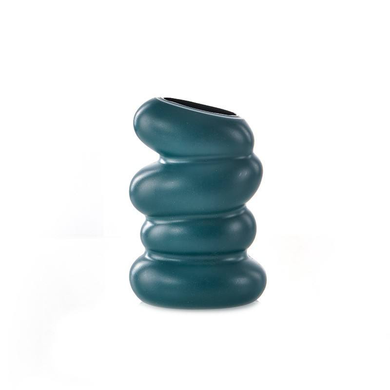 Nordic Style Plastic Spiral Vase – Creative Flower Arranging & Decorative Ornament