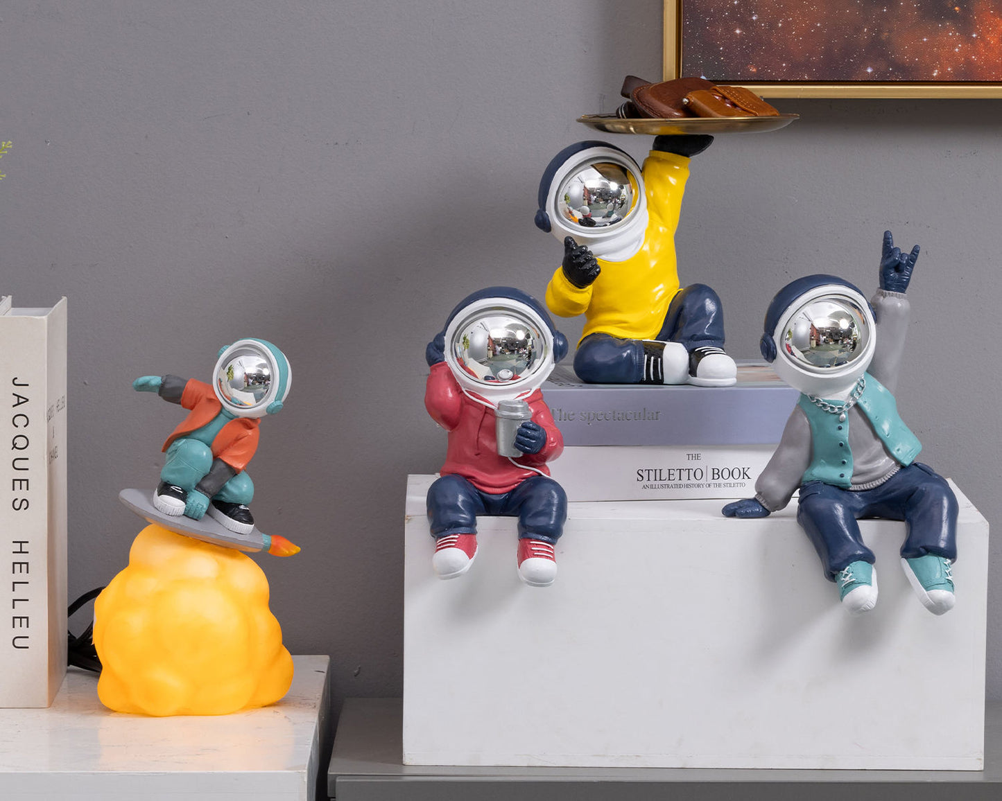 USB Astronaut Night Light – 3D Resin Space Man LED Table Lamp Home Decor (3pcs MOQ)