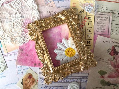 Gold Retro Mini Wedding Picture Frame – Acrylic & Wood Hanging Frame For Home Decor & Gifts